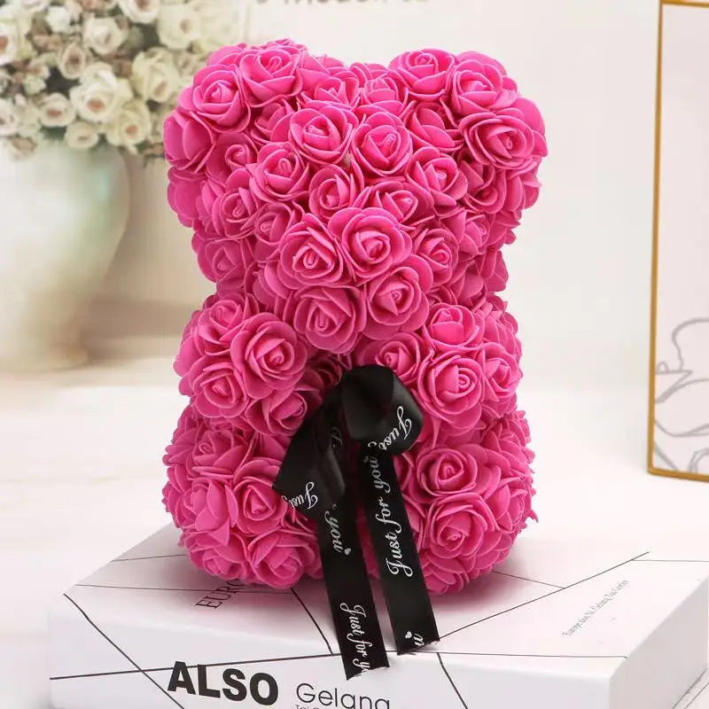 Ours en Roses Artificielles 25 cm 🧸🌹
🎁 Cadeau Romantique avec Boîte – Saint-Valentin & Anniversaire